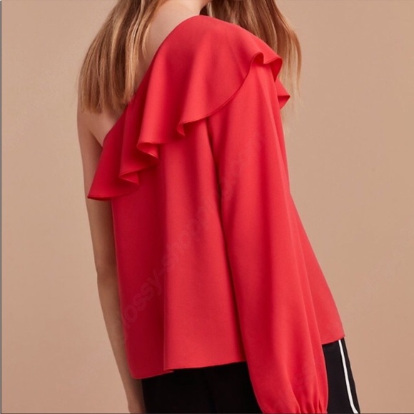Aritzia Wilfred Allaire Ruffle One
Shoulder Blouse size medium - Picture 2 of 12